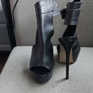 Elegant Black High Heel Women's Shoes